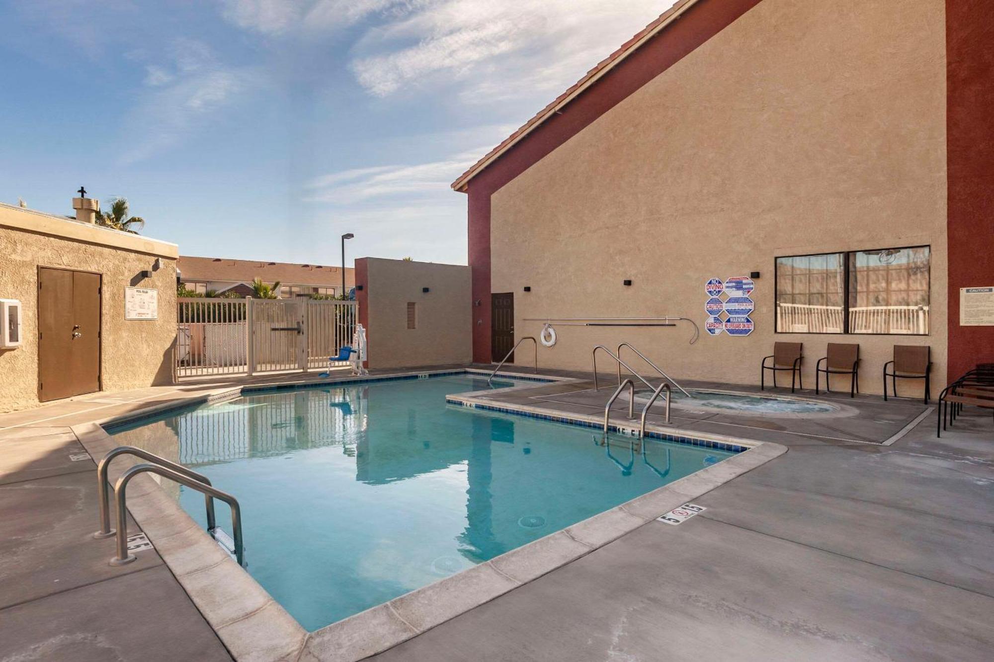 Quality Inn Blythe I-10 Экстерьер фото